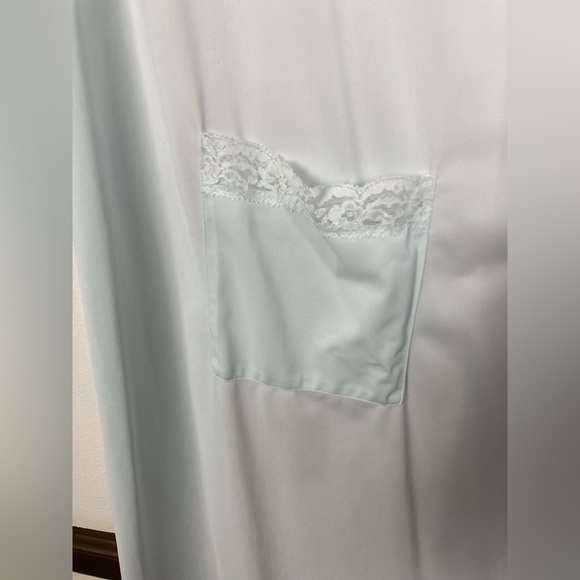 Vintage 2 Piece Set Baby Pink Baby Blue Delicate Floral detail - Picture 6 of 6